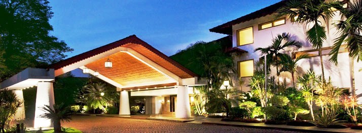 Trident - Kochi 01.jpg